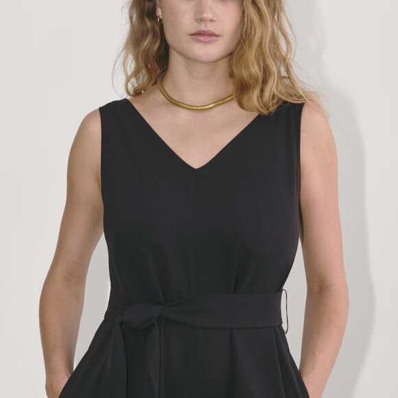 Ultimate black jumpsuit by Everlane - Picture 3 of 11